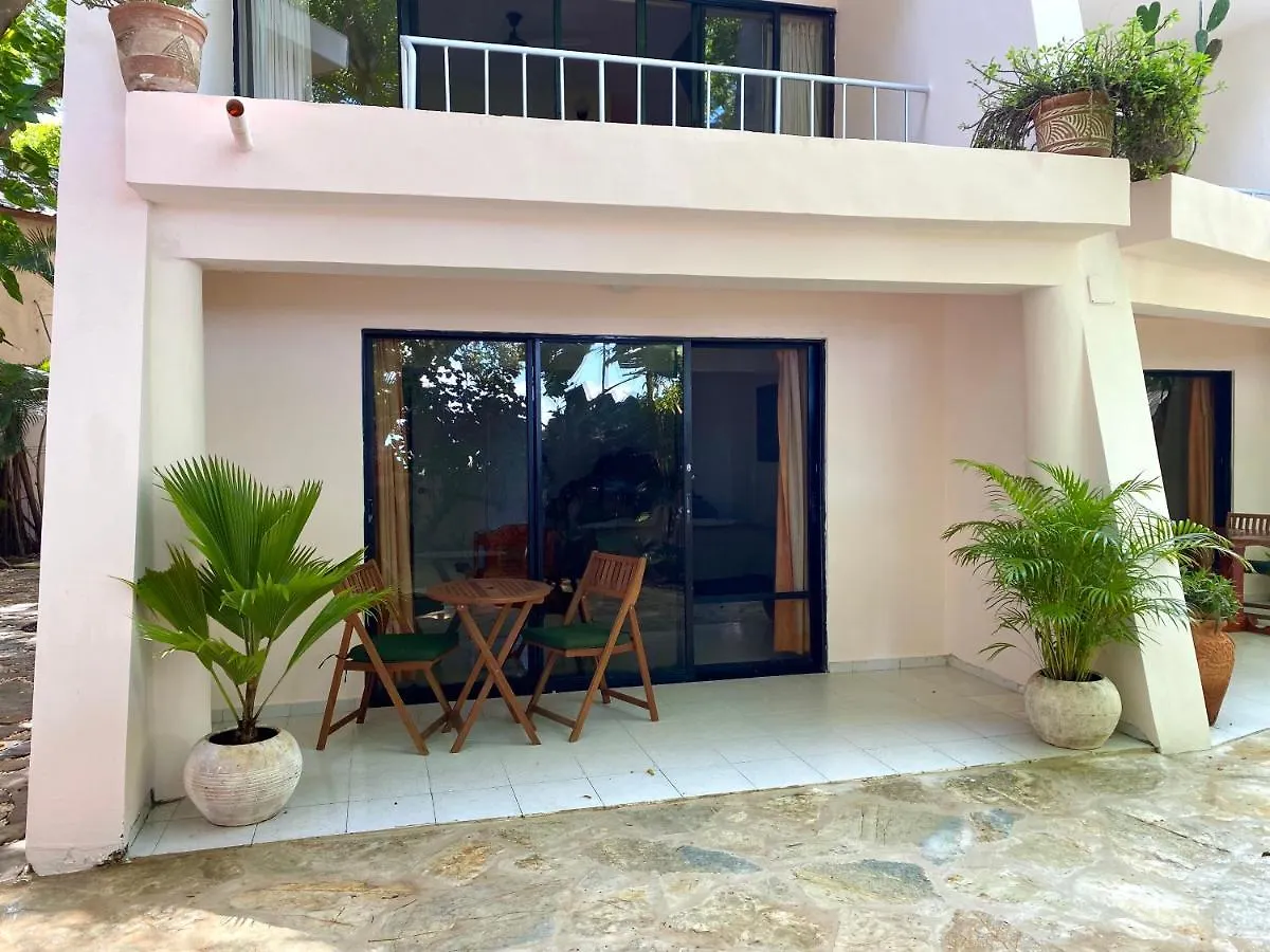 Hotel Alegria كاباريتي