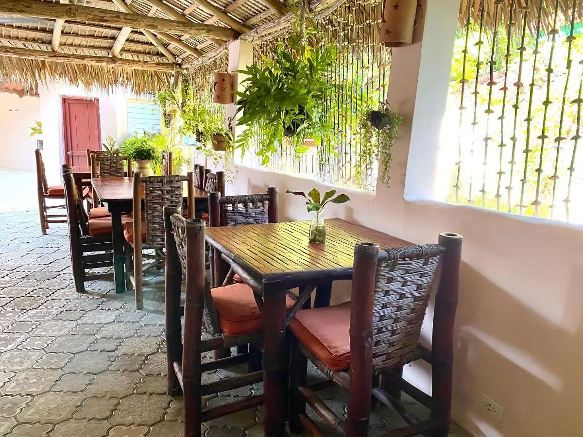 Hotel Alegria كاباريتي