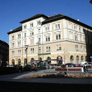 Walking Bed Hostel Budapest
